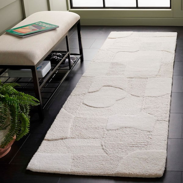 Manhattan 2 ft. x 8 ft. Ivory/Beige Solid Color Geometric Runner Rug