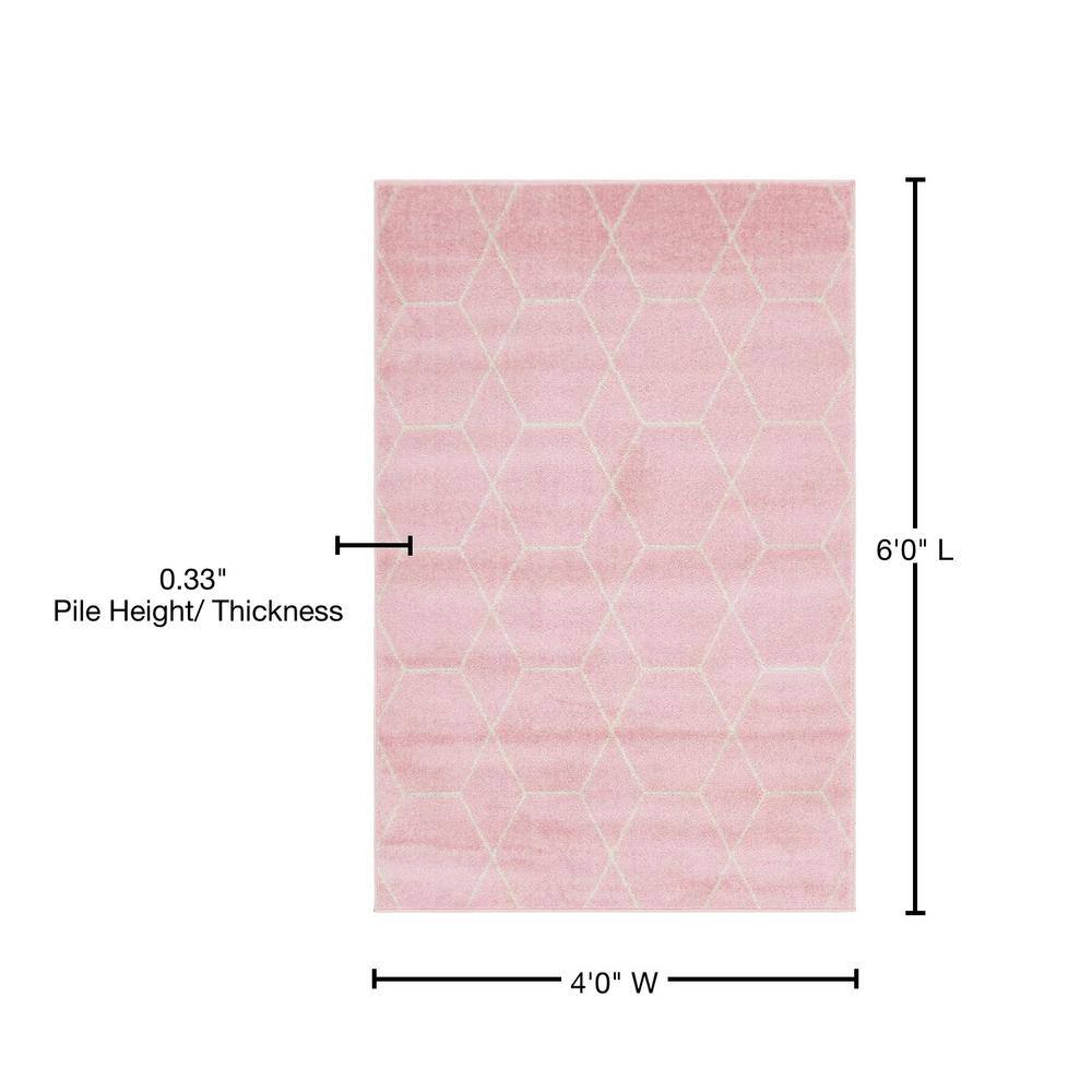 Light Pink 4' x 6' Rectangular Trellis Synthetic Area Rug