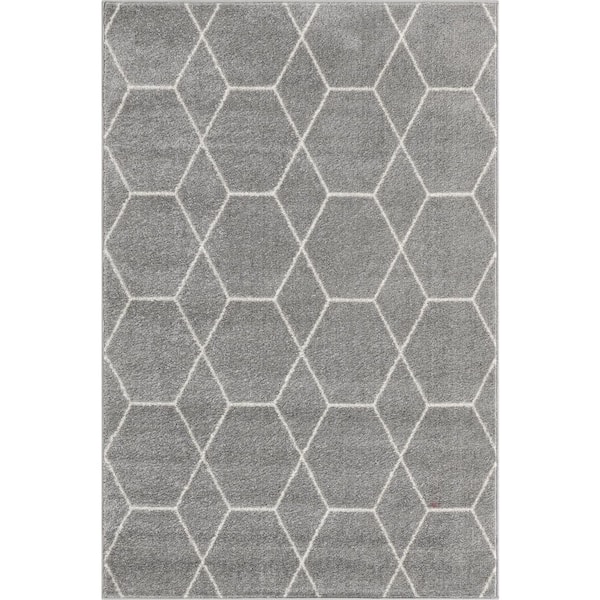 Trellis Frieze Light Gray/Ivory Gray 4 ft. x 6 ft. Geometric Area Rug