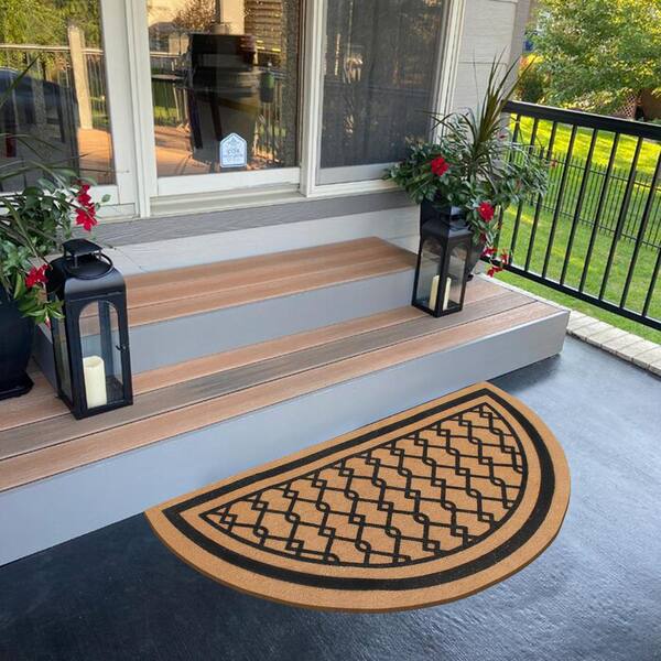 https://images.thdstatic.com/productImages/b2a2968d-703b-440e-a221-705b4e39f21c/svn/black-a1-home-collections-door-mats-pthr003-40_600.jpg