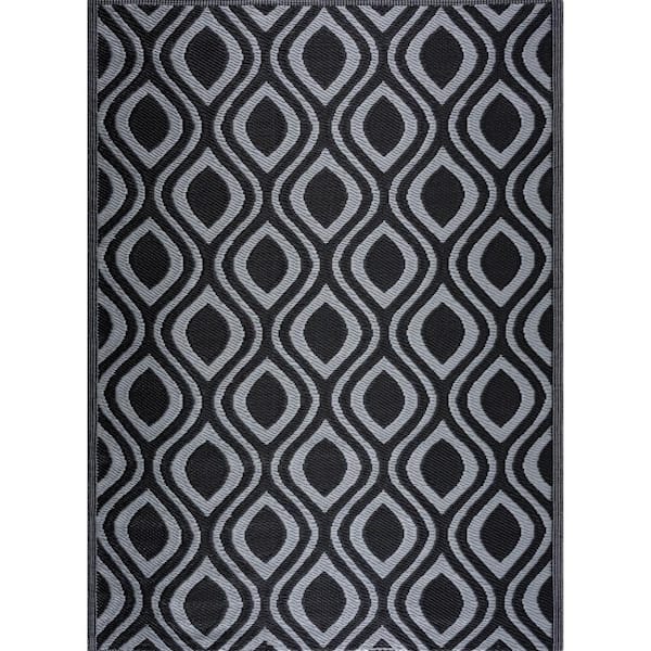 PLAYA RUG Venice Black Gray 4 ft. x 6 ft. Reversible Recycled Plastic Indoor/Outdoor Area Rug-Floor Mat