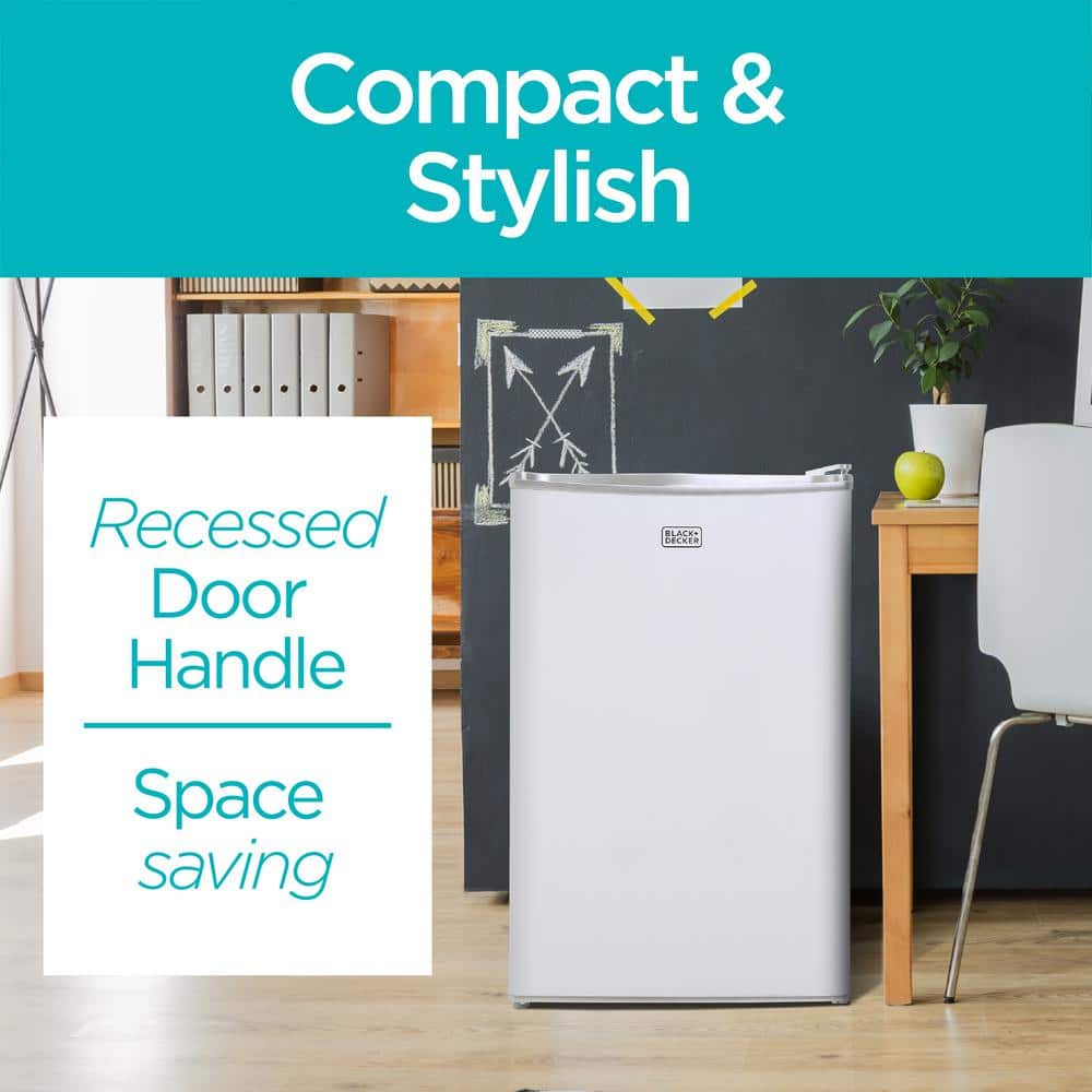 BLACK+DECKER Compact Refrigerator 4.3 Cu. Ft. with True Freezer, White