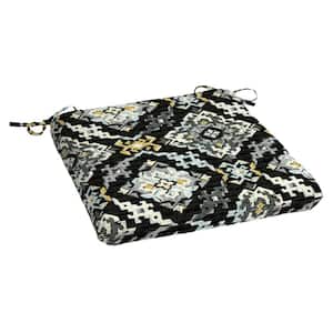 20 in. x 19 in. Square Outdoor Seat Cushion in Geo Medallion