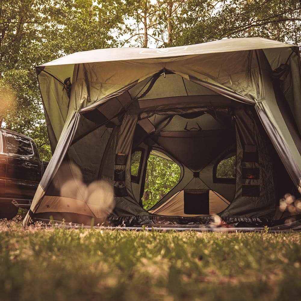 Alpine Green 8-Person Waterproof Hub Tent with Carry Bag