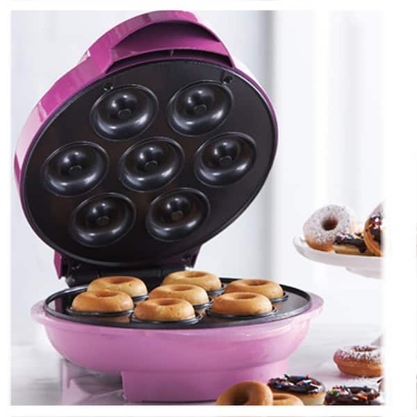 Nostalgia MyMini Lava, Donut, Muffin and Bundt Cake Maker Pink