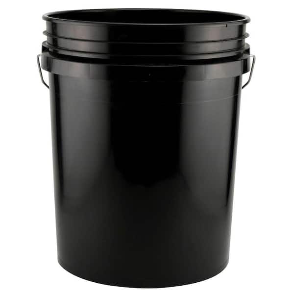 United Solutions 5 Gallon Bucket Heavy Duty Plastic Bucket Comfortable Handle Easy to Clean Perfect for on The Job Home Improvement or Household
