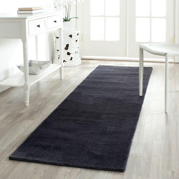 Himalaya Black 2 ft. x 10 ft. Solid Runner Rug
