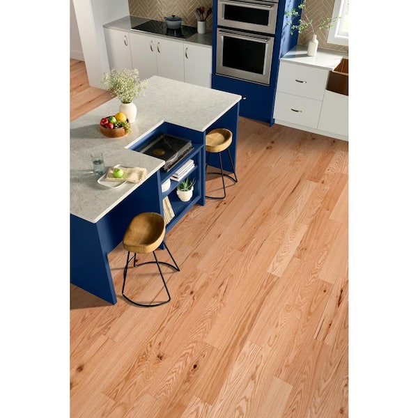 American Originals Precision Natural Red Oak 3/8 in. T x 5 in. W T+G Smooth Engineered Hardwood Flooring (22 sq.ft./ctn)