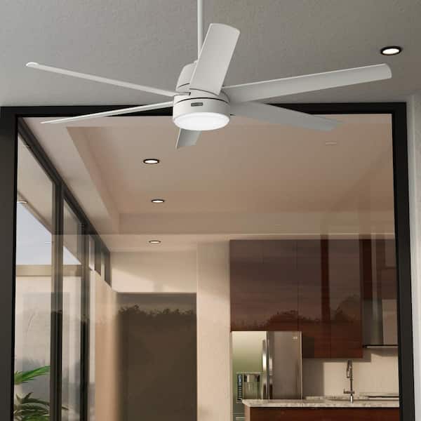 Hunter Skysail 60 in. Outdoor Fresh White Ceiling Fan with Light Kit and Wall Control Included