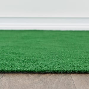 Artificial Turf Solid Grass 5 ft. x 7 ft. Green Indoor Outdoor Area Rug