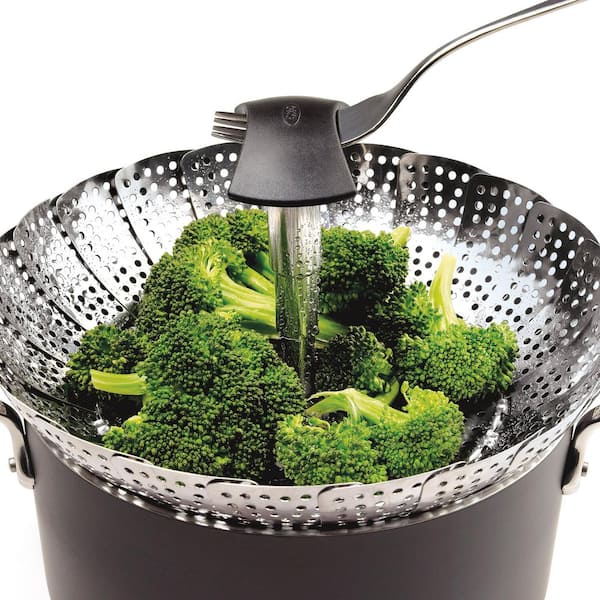  OXO Good Grips Stainless Steel Steamer With Extendable Handle:  Vegetable Steamer: Home & Kitchen