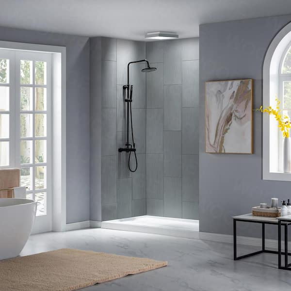 https://images.thdstatic.com/productImages/b305d912-3986-46e1-898b-61d7cb1fa167/svn/white-with-matte-black-drain-cover-woodbridge-shower-pans-hsb4266-1d_600.jpg