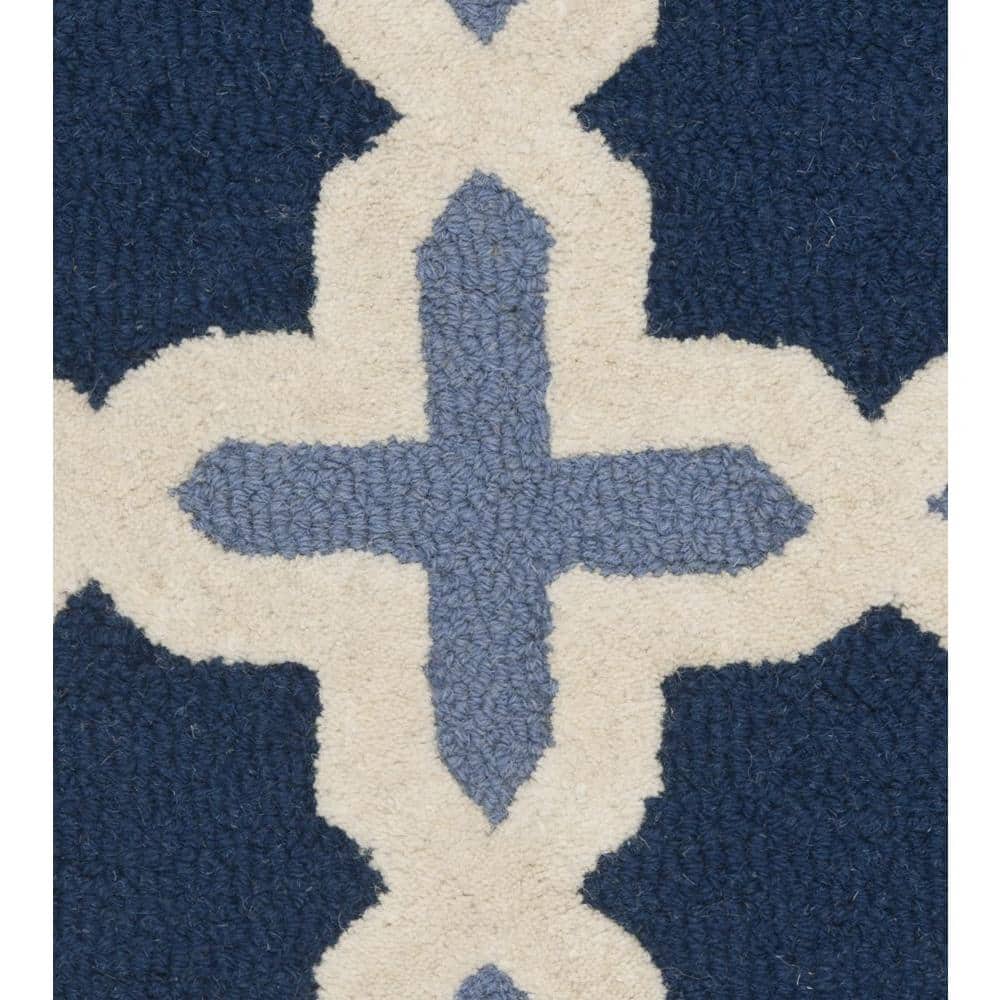 Handmade Blue and Ivory Geometric Wool Area Rug, 2' x 3'