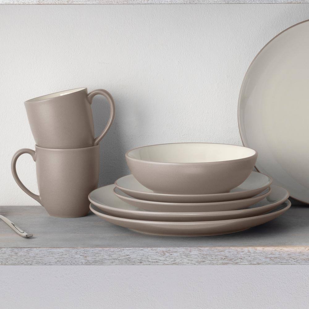 White and Sand Ceramic 16-Piece Dinnerware Set, Service for 4