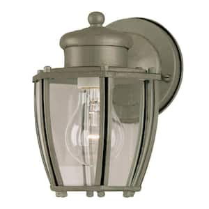 1-Light Antique Silver Steel Exterior Wall Lantern Sconce with Clear Curved Glass Panels