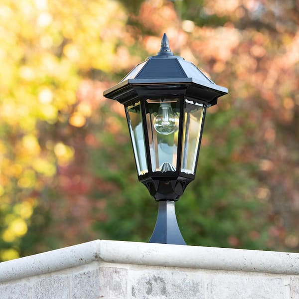 GAMA SONIC Windsor Bulb 1-Light LED Black Outdoor Solar Aluminum