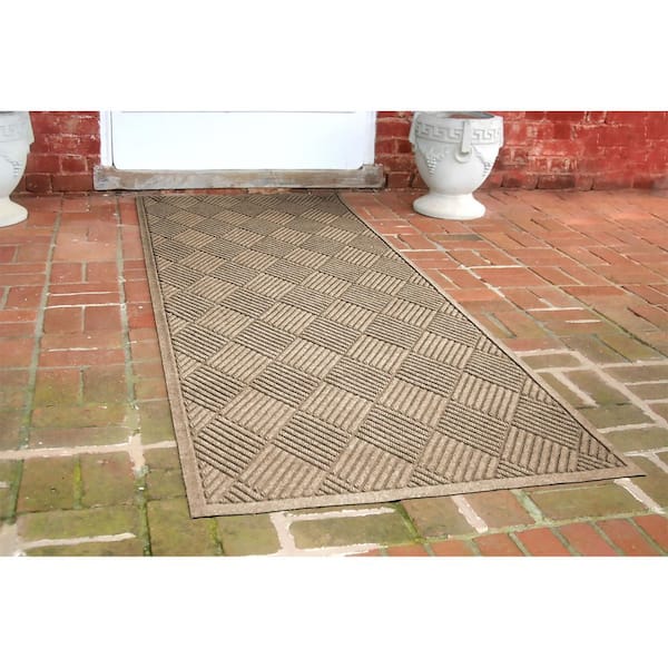 Waterhog Diamonds 35 in. x 97 in. PET Polyester Indoor Outdoor Runner Camel