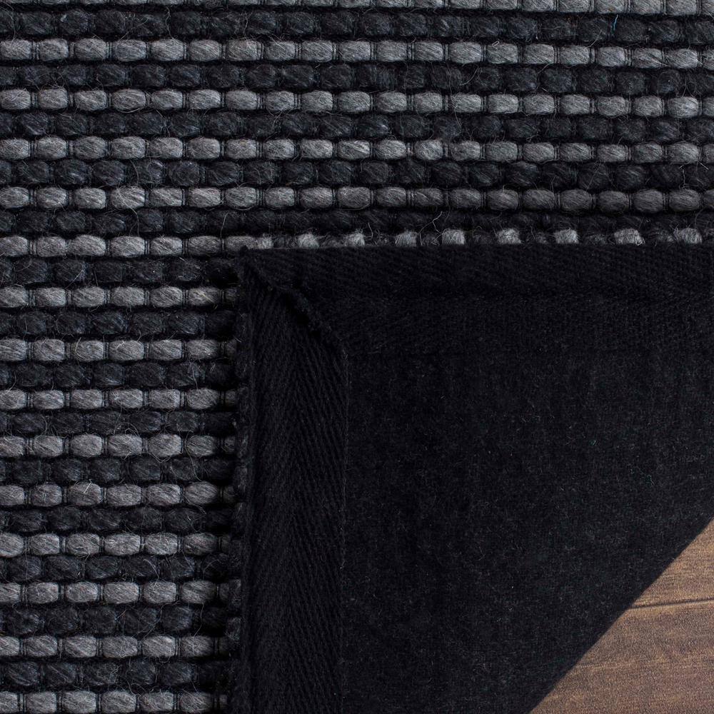 Hand-tufted Artisanal Grey and Black Wool Blend 4' Square Rug