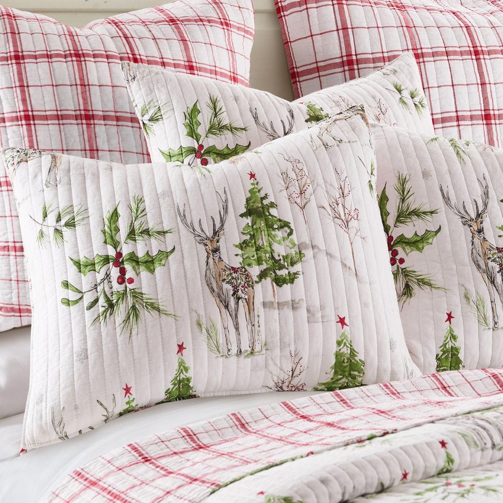 Villa Lugano Reversible Twin Christmas Quilt Set