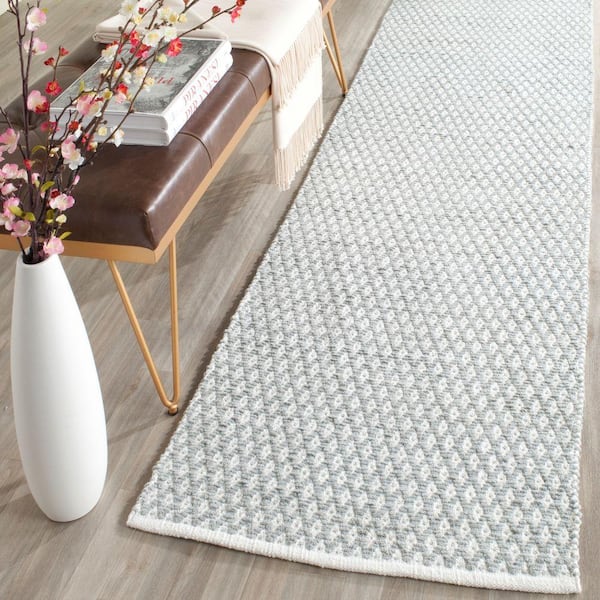 Boston Grey 2 ft. x 9 ft. Geometric Diamonds Runner Rug