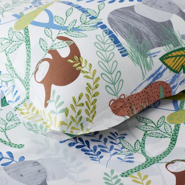 Company Kids Jungle White Multi Organic Cotton Percale Standard Pillowcases (Set of 2)