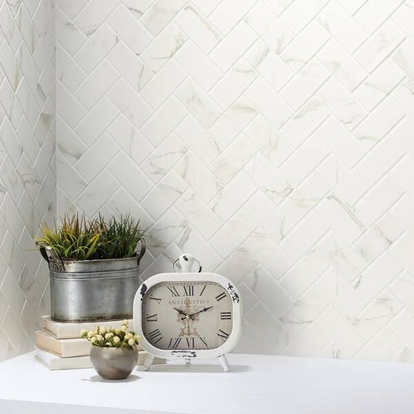 Marazzi      Developed by Nature Calacatta 12 in. x 14 in. x 6 mm Ceramic Mosaic Floor and Wall Tile (0.67 sq. ft. / piece)