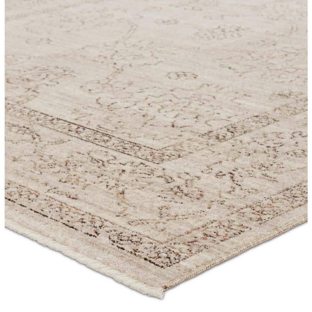Camille Handcrafted Floral Gray Synthetic Runner Rug, 2'6" x 8'