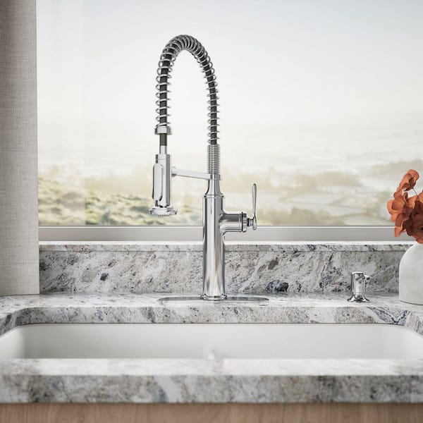 KOHLER Sous Pro-Style Single Handle Pull Down Sprayer Kitchen