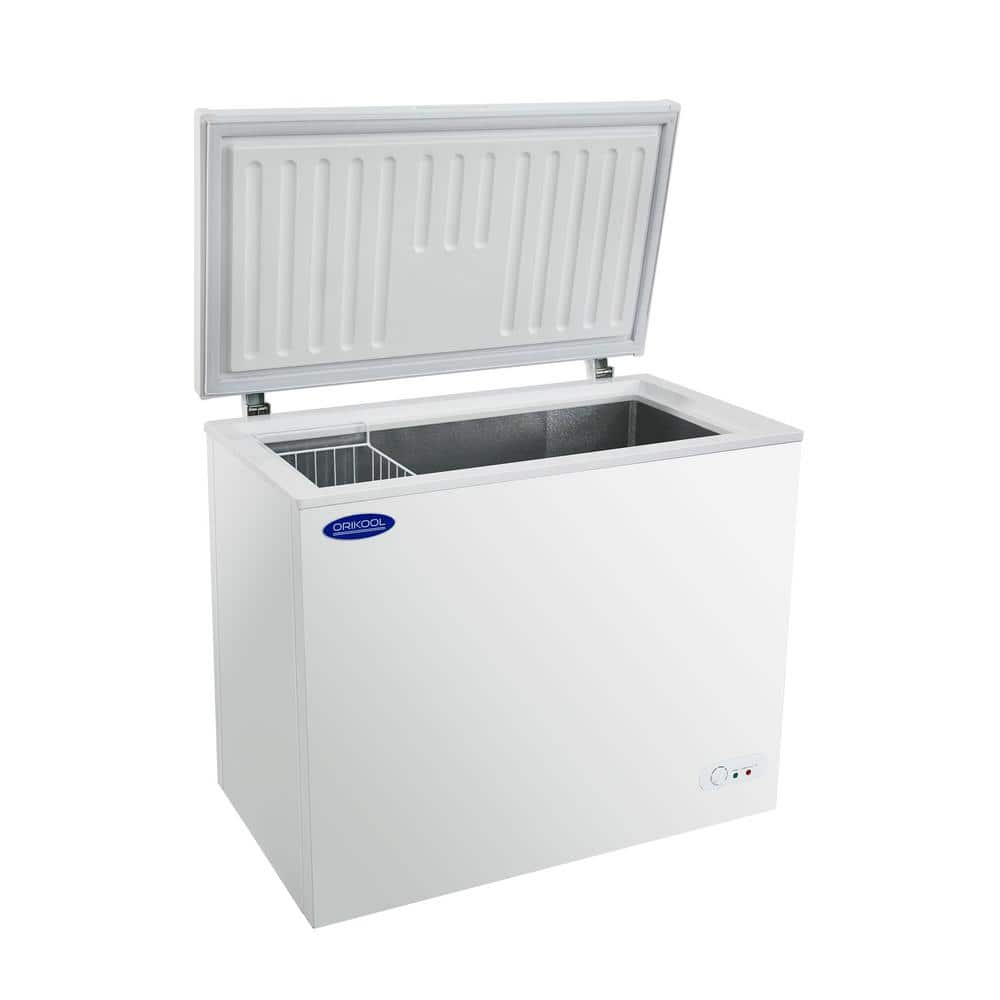 JEREMY CASS 37.8 in., 7 cu. ft., Manual Defrost Chest Freezer in White ...