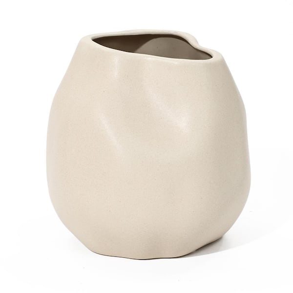 LuxenHome Ivory Ceramic Modern Round Vase in Off White