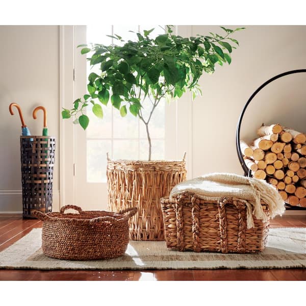 HOUSEHOLD ESSENTIALS Round Woven Wicker Basket with Handles ML