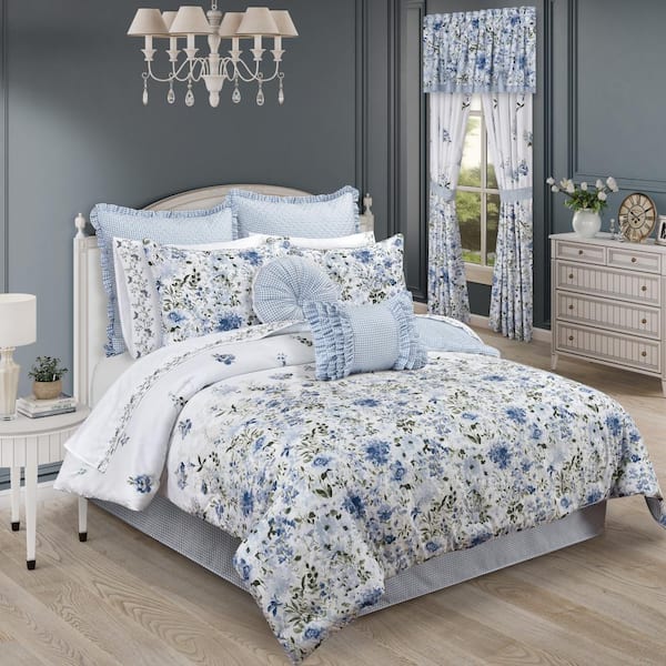 Kourtney Blue Polyester Queen 4-Piece Comforter Set