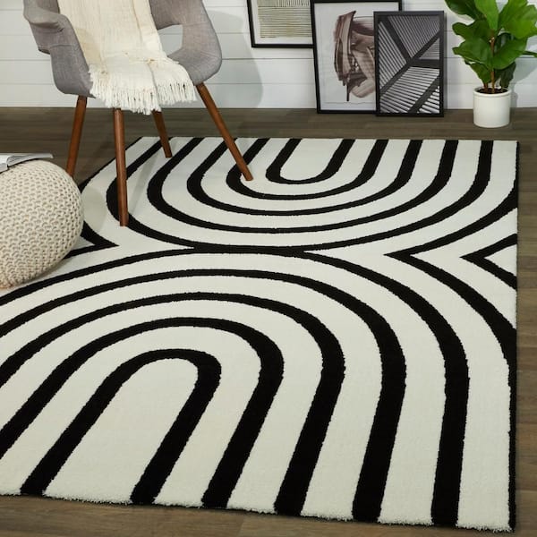 Thompson White 5 ft. x 7 ft. Contemporary Area Rug