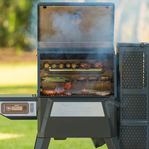 Masterbuilt Gravity Series 560 Digital WiFi Charcoal Grill and Smoker in  Black MB20040220 - The Home Depot
