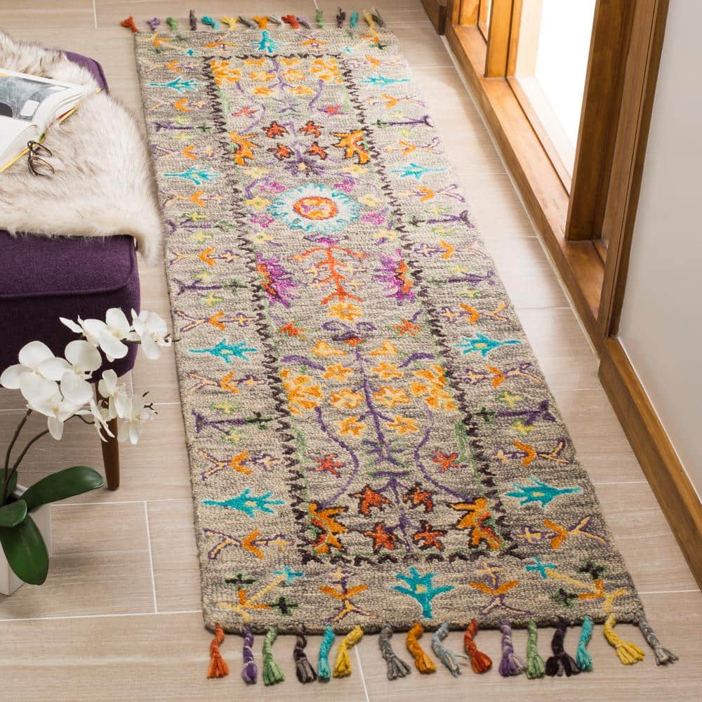 Handmade Classic Grey Wool 27" Washable Tufted Rug