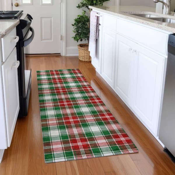 Chantille Machine Washable Indoor/Outdoor Abstract ACN1817 Emerald 2 ft. 3 in. x 7 ft. 6 in. Runner Rug