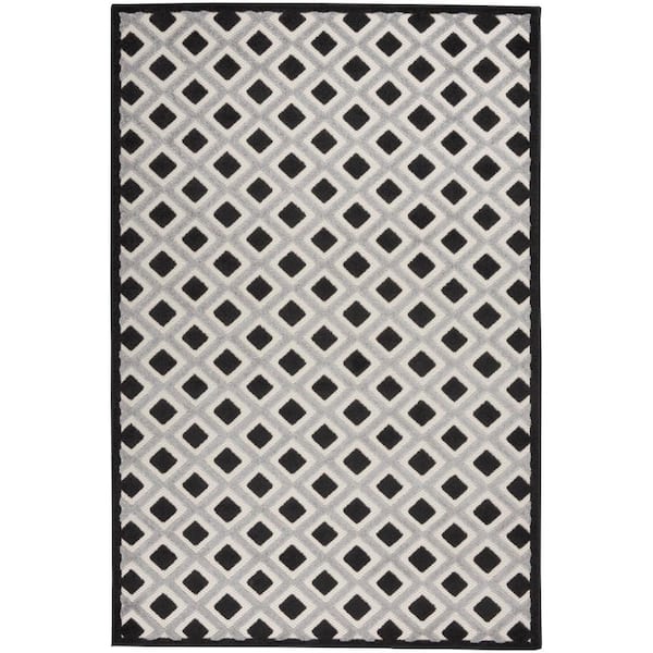 Aloha Black White 5 ft. x 7 ft. Geometric Contemporary Indoor/Outdoor Patio Area Rug
