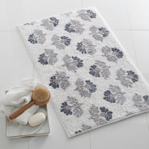 Tufted Spa Bath Rug