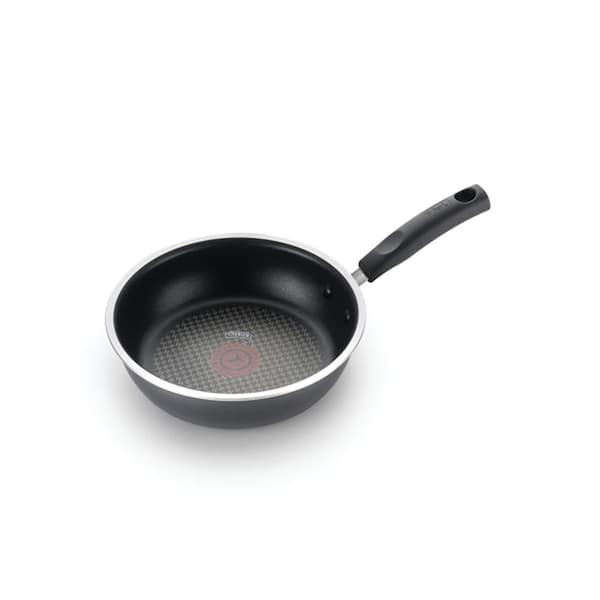 roddel Regeren deadline T-fal 12 In. Titanium Nonstick Frying Pan in Gray B0610764 - The Home Depot