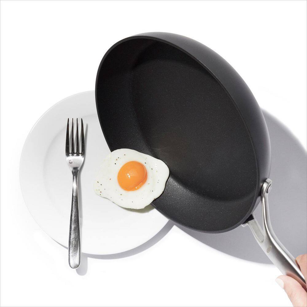 Black Aluminum Ceramic Non-Stick Frypan Set with Stainless Steel Handles