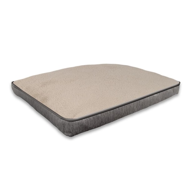 Happy Tails 40 in. x 30 in. Piping Gray/Cream Sherpa Jacquard Gusset Pet Bed