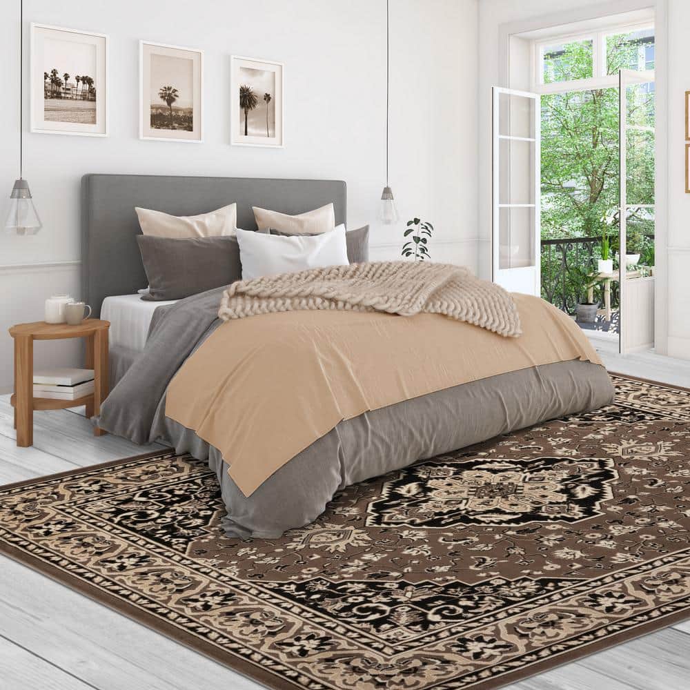 Elegant Brown Floral Medallion 6'x4' Low Pile Area Rug