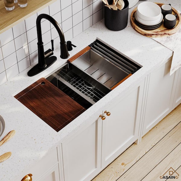 Stainless Steel Sink 33 in. 16-Gauge Double Bowl Undermount Workstation Kitchen Sink in Brushed with Accessories