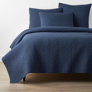 Company Cotton Navy Solid Full/Queen Quilt