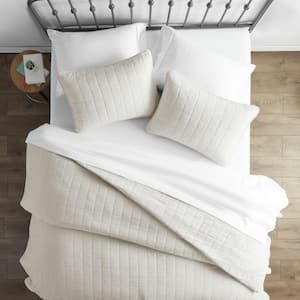 Cozy Line Home Fashions Oversized Victorian Medallion Matelasse Pure Solid  3-Piece Off-White Scalloped Edge Cotton Large Queen Quilt Bedding Set BB-  K- 469BQ-OVR - The Home Depot