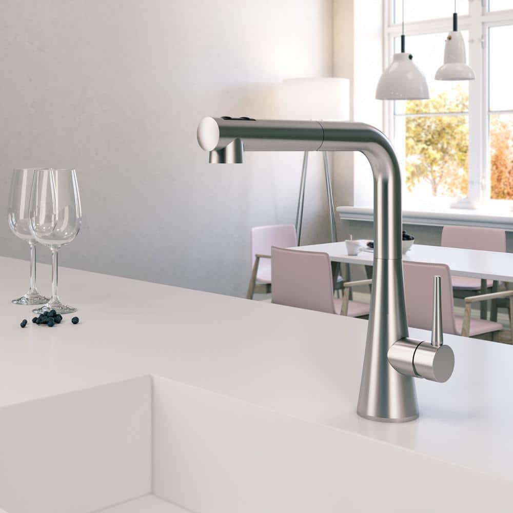 Brushed Nickel Single Handle Pull-Out Spray Kitchen Faucet
