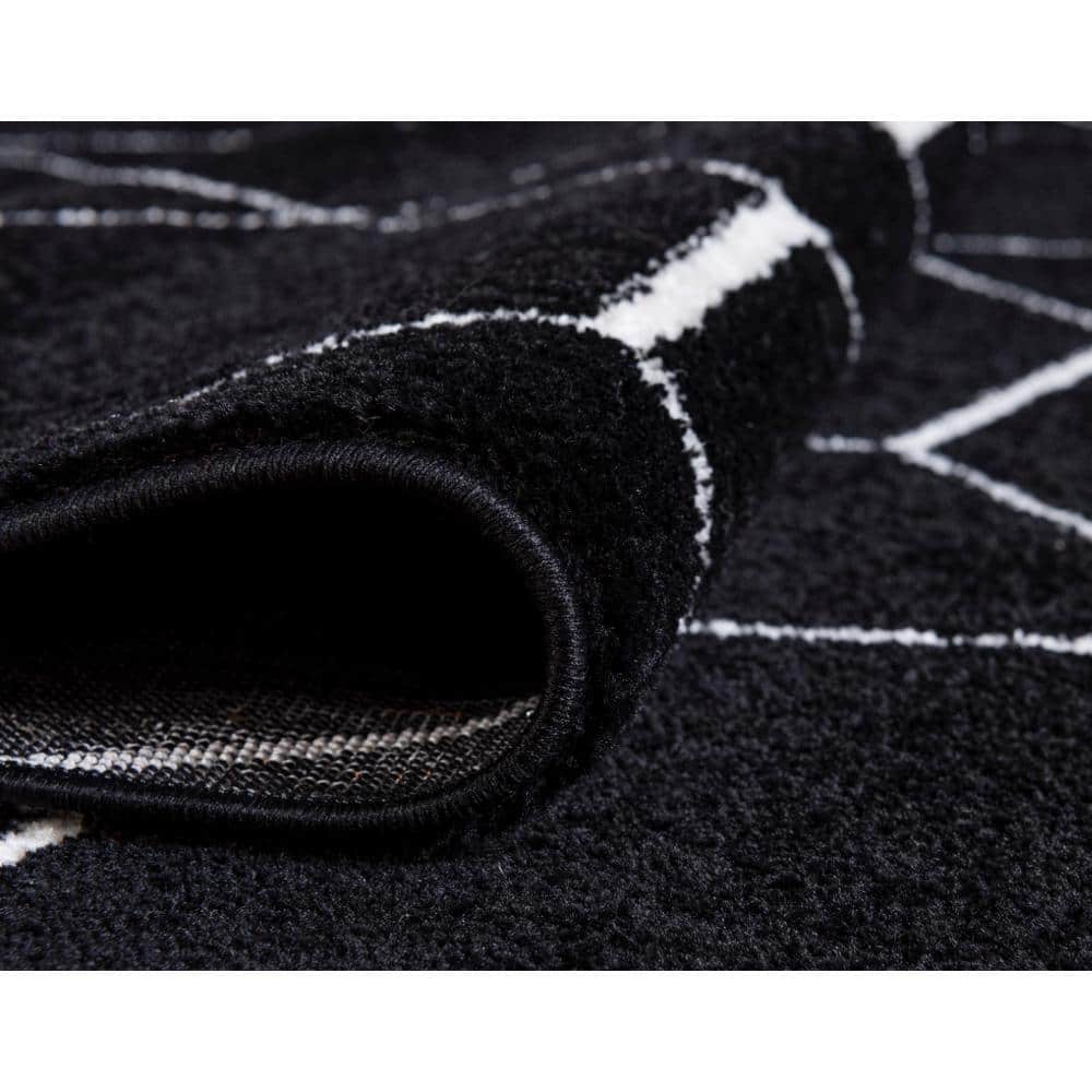 Modern Black and Ivory Trellis Synthetic Area Rug