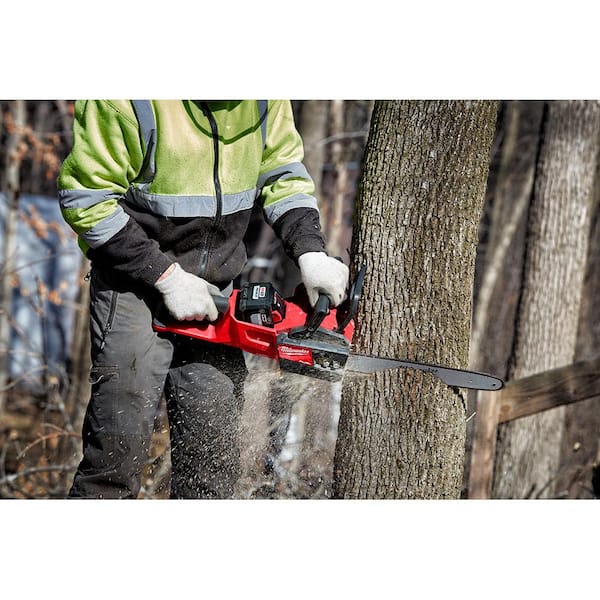 what chain does the Milwaukee chainsaw use?