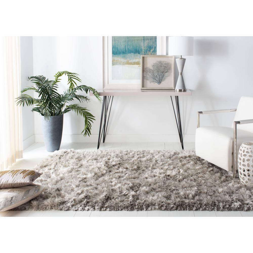 Gray Hand-Tufted Shag Synthetic 4' x 6' Area Rug