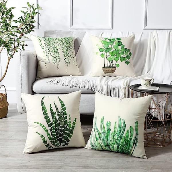 https://images.thdstatic.com/productImages/b420cb42-25c9-4d5e-98bb-53562f7f0ef4/svn/outdoor-throw-pillows-b0912s9n15-1f_600.jpg